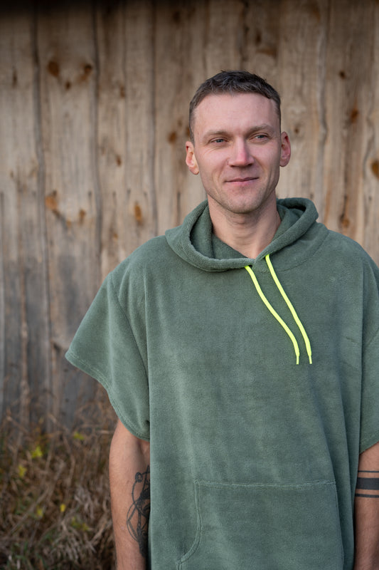 Deep Moss Adult Poncho