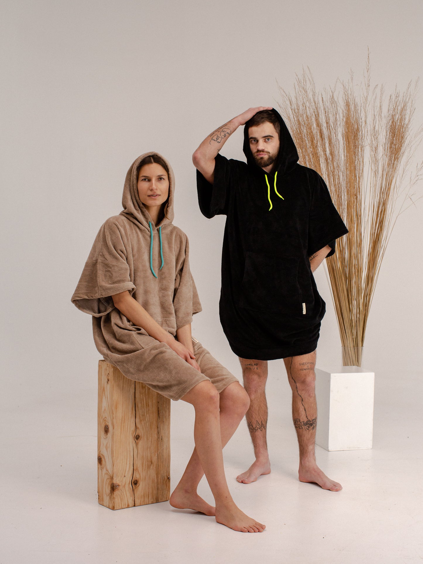 Black Sesamy Adult Poncho