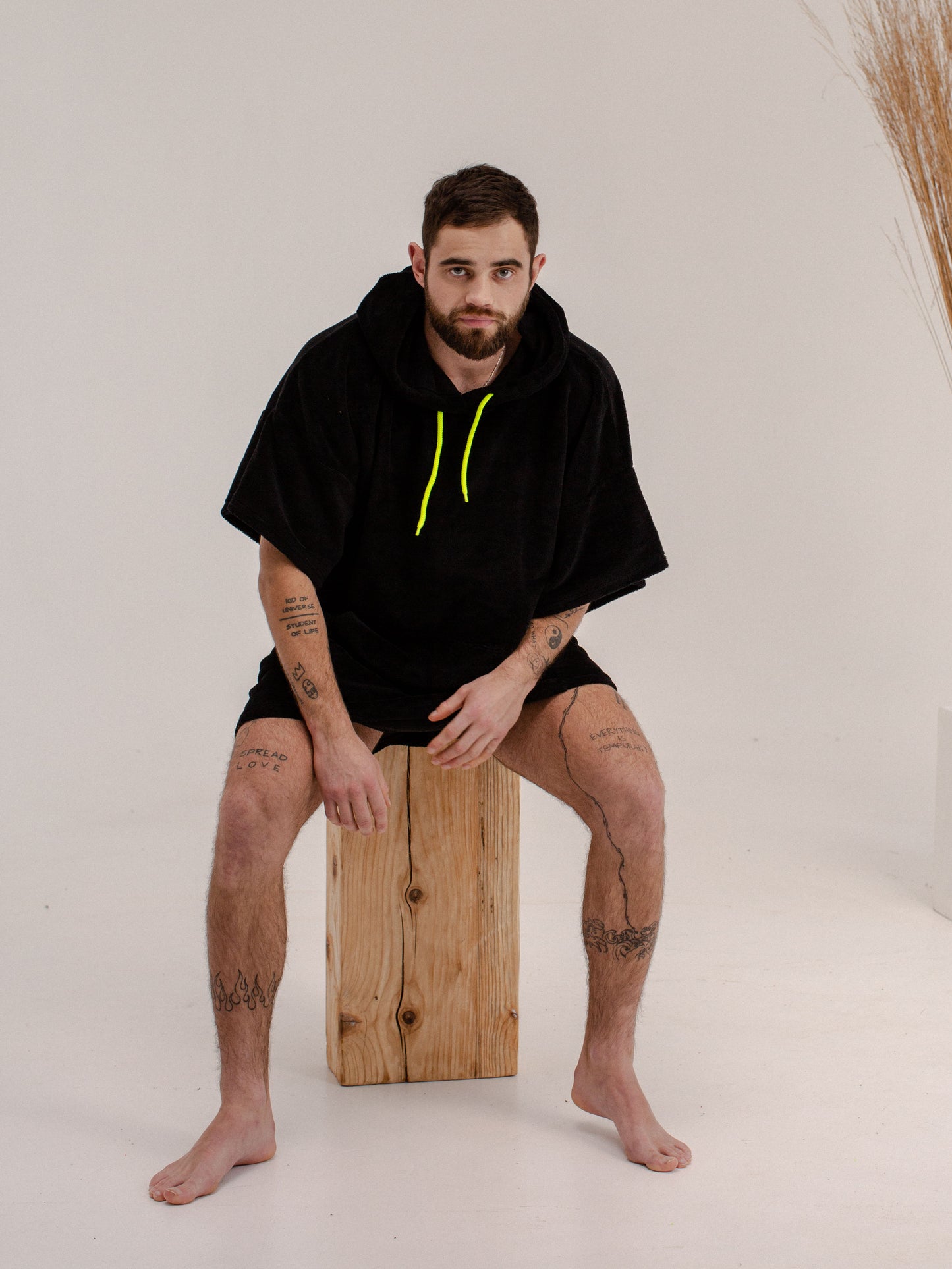 Black Sesamy Adult Poncho