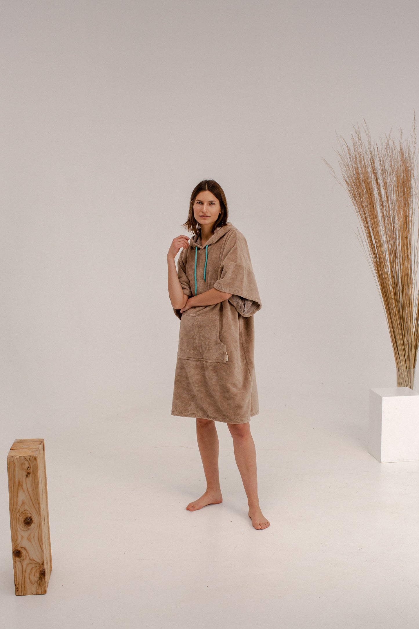 Cappuccino Rock Adult Poncho